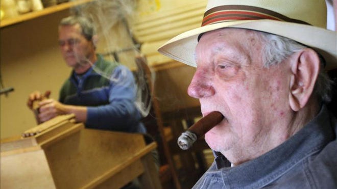 Cuban cigar.jpg